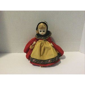 Vintage Madame Alexander Bend Knee Swedish 1966 International Goose In Basket 8